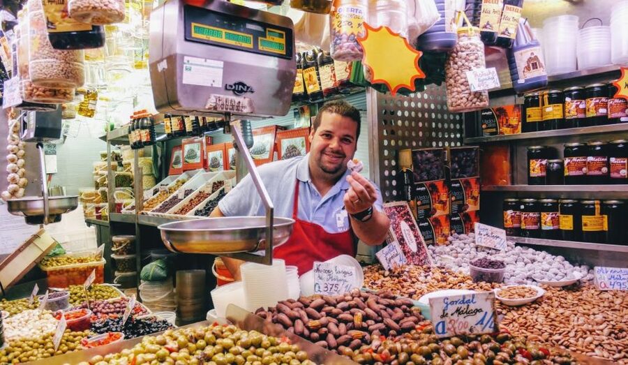 Malaga: Tapas Tasting Tour - Practical stuff that makes or breaks the experience