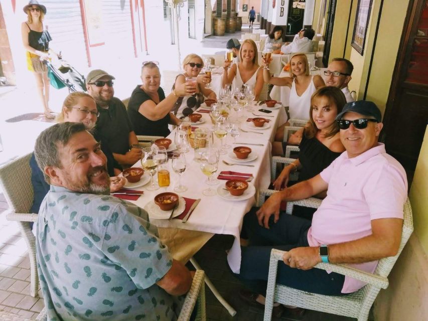 Malaga: Tapas Tasting Tour - The guide experience: Fernando, Elise, Javi, and the city stories