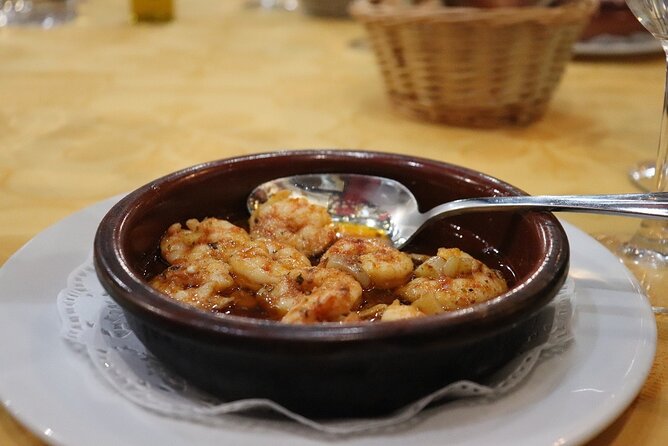 Malaga: The Ultimate Flamenco & Tapas Tour - Dinner, five drinks, and pacing you can actually enjoy