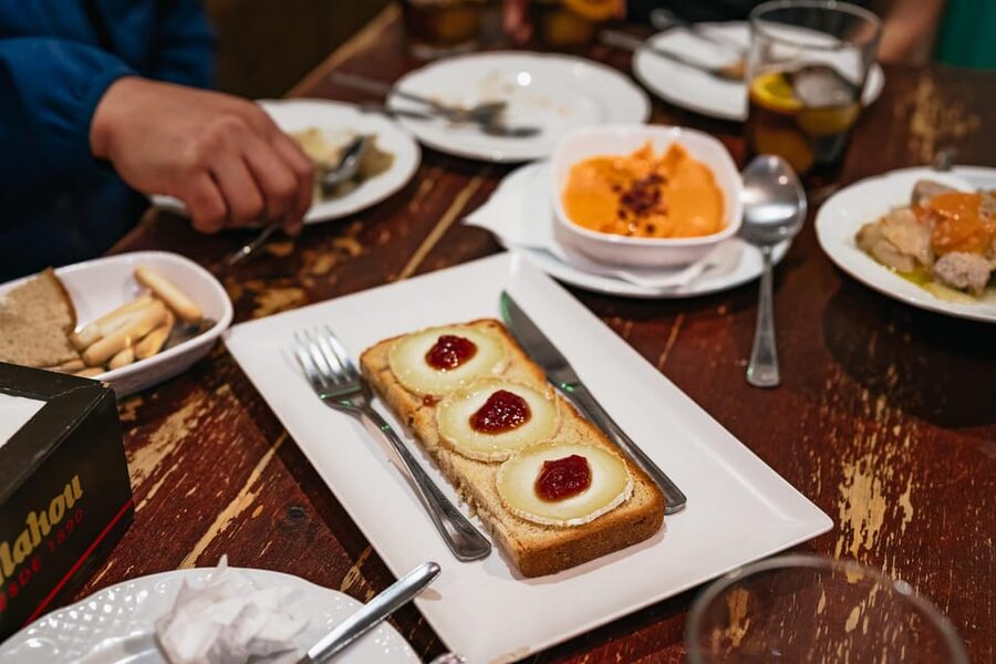 Málaga: Traditional Andalusian Tapas and Wine Tour - Why This Málaga Tapas and Wine Tour Fits Real Life