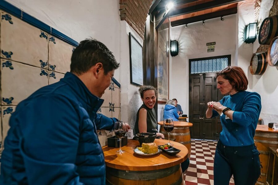 Málaga: Traditional Andalusian Tapas and Wine Tour - Antigua Casa de Guardia: Your Start Point and First Wine