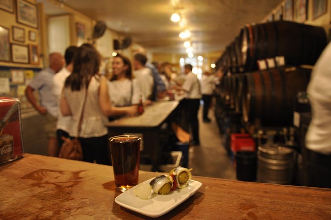 Malaga Wine & Tapas Small Group Guided Tour - Key things that make this Malaga wine and tapas tour worth your time
