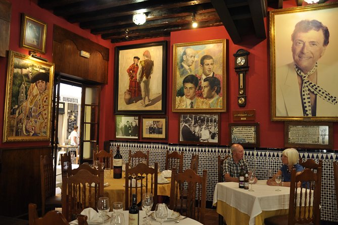Malaga Wine & Tapas Small Group Guided Tour - Stop 2: Antigua Casa de Guardia and wine served straight from the barrel