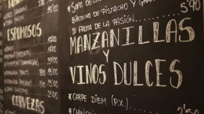 Málaga: Wine & Tapas Tour - The value case: $77 for 3.5 hours of real tastings