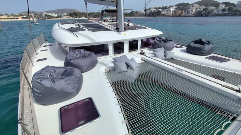 Mallorca: Catamaran Boat Tour with Tapas - Why This Catamaran in Santa Ponsa Feels Different