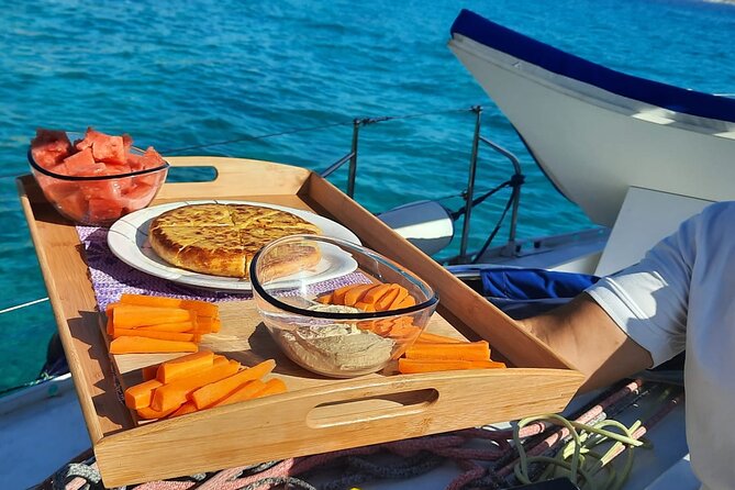Mallorca Sailing Adventure with Snorkeling, Snacks & Drinks - Snorkeling and Paddleboarding: What You Actually Get