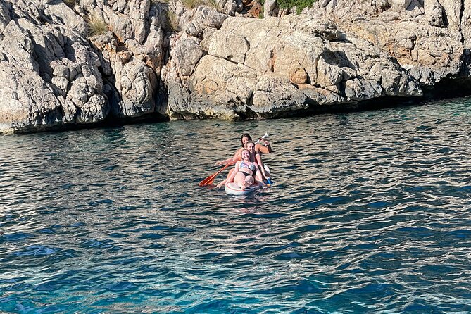 Mallorca sailing tour with tapas and wine - From Es Mal Pas to Open Water: Getting on Board in Alcudia
