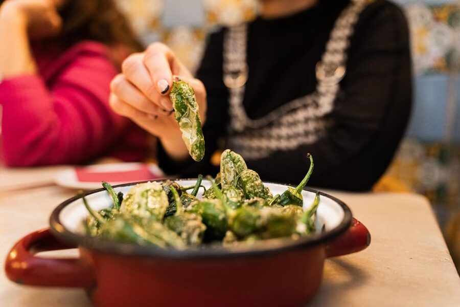 Marbella Food Tour with Tapas & Drinks with a Local - Your Guide’s Job: More Than Ordering Suggestions