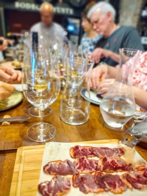 Marbella: Hidden Taverns, Tapas & Wine in the Old Town - Should You Book This Tapas and Wine Crawl?