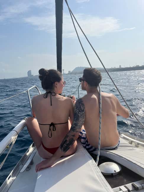 New Sailing / Boat Tour with Free Drinks and Tapas - Deep-water swim stops: what to expect and how to get ready