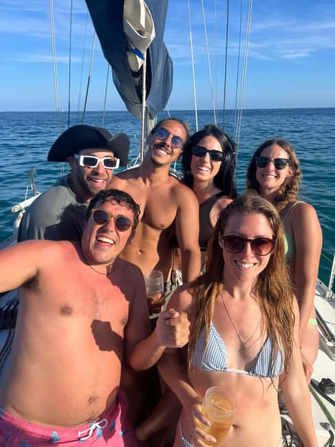 New Sailing / Boat Tour with Free Drinks and Tapas - Key highlights at a glance
