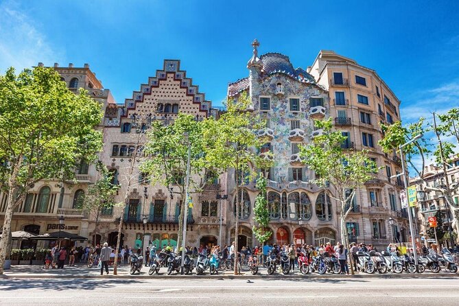 Night Tapas Walking Tour in Barcelona Modernist Area with Small Group and Dinner - Price check: $107.41 and what you’re really buying
