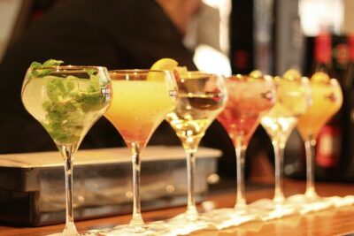 Nightlife Tour Drinks Tapas and Party Experience in Madrid - Meet at Plaza del Dos de Mayo: the 8:30pm rhythm