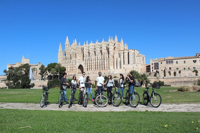 Palma de Mallorca 3-Hour Highlights and Tapas Tasting Bike Tour - Price and what you really get for $71.08