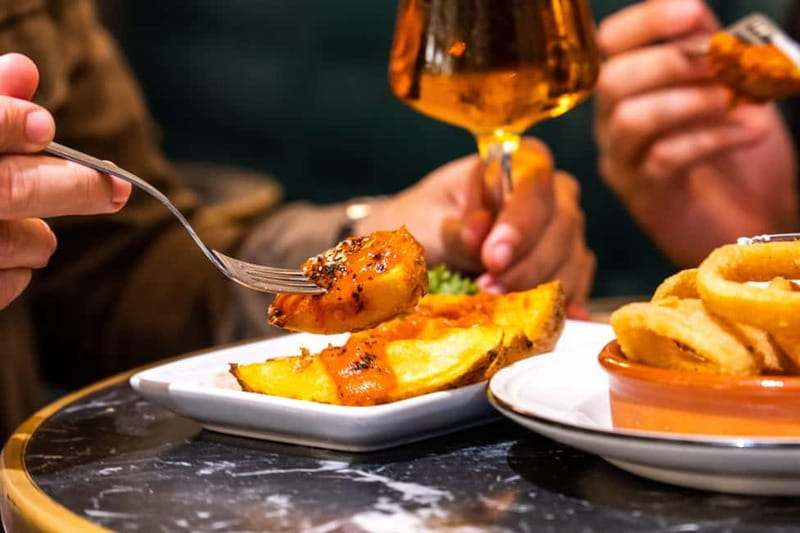 Palma de Mallorca: Gourmet Tapas and Wine Tour - Timing rules that make the evening stress-free
