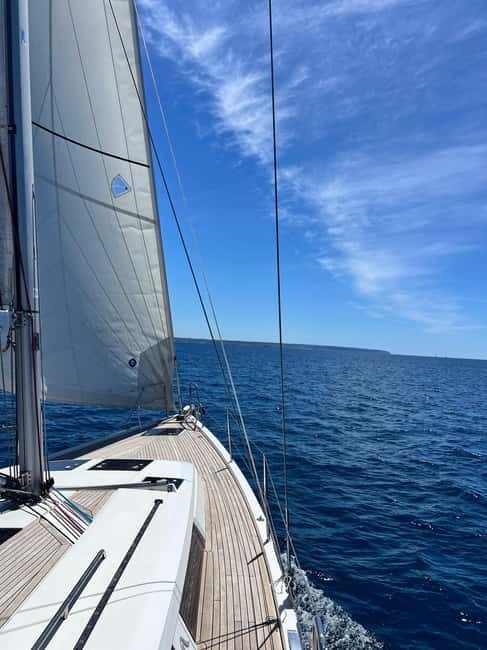 Palma de Mallorca: Sailing Tour with Drinks and Tapas - Key Things That Make This Sail Worth Your Time