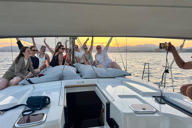 Palma de Mallorrca: Sailing tour with drinks, tapas & snorkeling. - The Best Part: One Hour at Anchor for Snorkel, Swim, and SUP