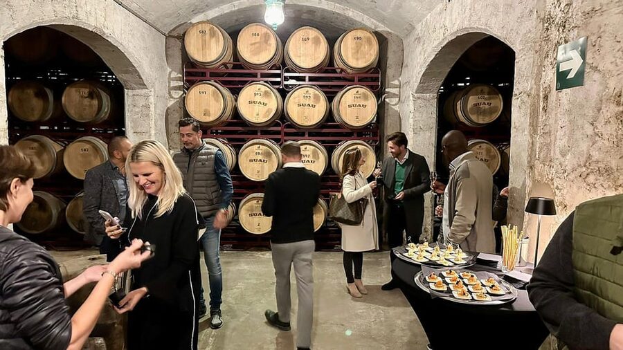 Palma: Distillery Tour with 6 Spirits and Tapas Tasting - Guided by a Certified Wine Educator: How the Explanation Improves the Sip