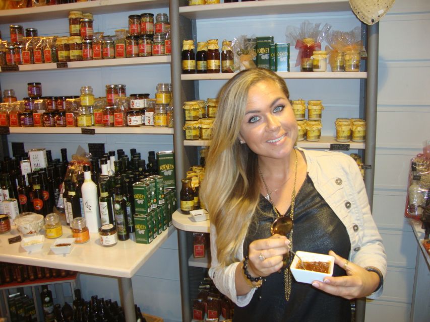 Palma Tour with Wine and Tapas Tasting - Palma’s old town tastes like Spain
