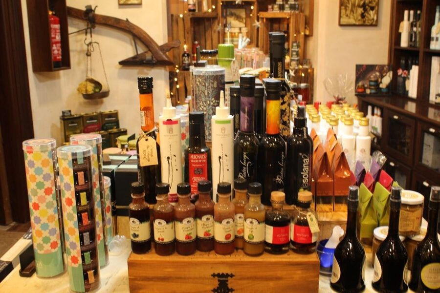 Palma Tour with Wine and Tapas Tasting - Does 3 hours and $194 feel worth it?