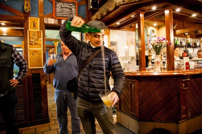 Personalised Traditional Madrid Night Tapas and Drinks Tour - What you learn besides food: history that stays light