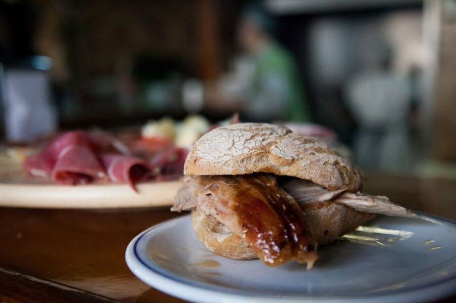 Porto: Tapas Tour (3h30) - Porto Walks Tapas Tour: what you’re really paying for