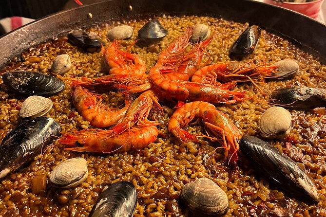 Premium Cooking Class in Designer Loft: Paella & Spanish Tapas - A designer-loft setting that makes dinner feel like part of the fun