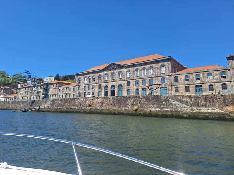 Private Boat Tour in Porto with Portuguese Tapas Option - Should You Book This Private Douro Boat Tour?