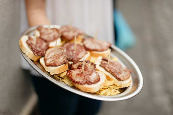 Private Seville Tapas & History Tour - Drinks you’ll actually notice: vermouth, sherry, and red-wine classics