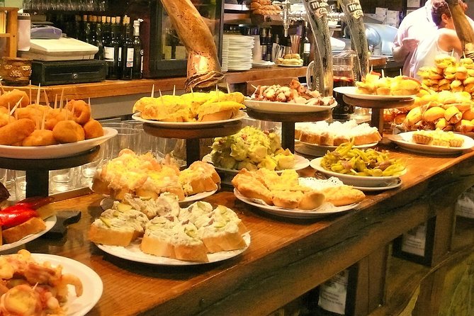Private Tapas Walking Tour in Barcelona Modernist Area with Dinner included - Key takeaways before you book