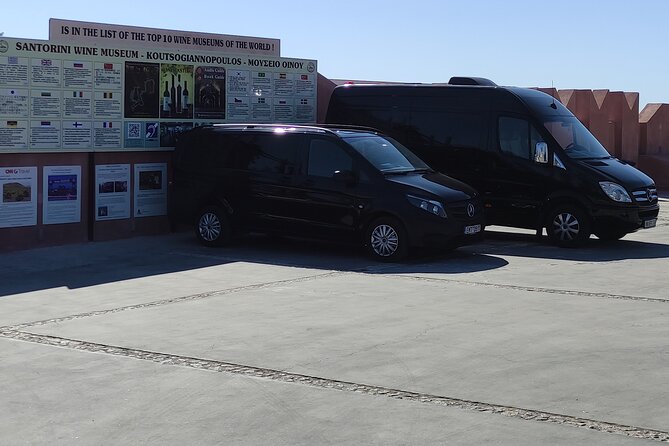 Private Wine Tour in 3 Wineries with 12 Wine Tastings and Tapas - Pickup and meeting points: where you’ll actually get picked up