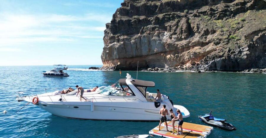 Puerto Rico, Gran Canaria: Boat Tour with Tapas and Drinks - Mogán swim stop: snacks, beer, and actual time in the water