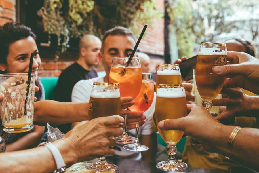 Ruzafa Food & Wine Tour: Tapas, Drinks & Local Secrets - Your tasting lineup: 3 tapas, 4 drinks, and a finish you choose