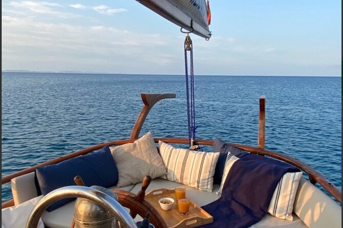 Sail tour tapas day charter boat trip private sailing pirate - The meal onboard: tapas, paella, and sangria (done like a meal)