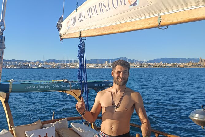 Sail tour tapas day charter boat trip private sailing pirate - Your 4-hour flow: meet, sail, anchor, and eat