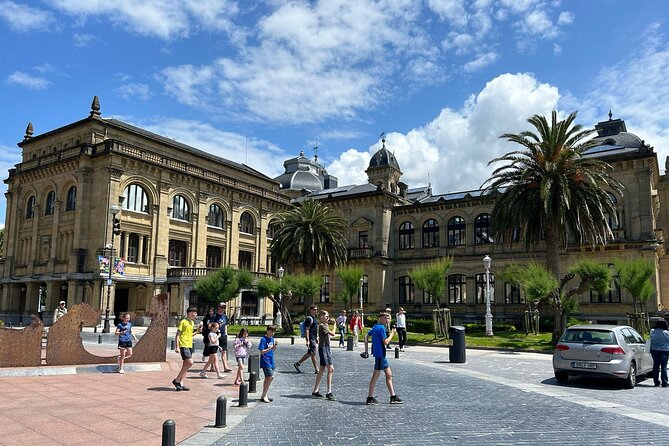 San Sebastian Food Tour: Pintxos, Drinks, and Tapas with a Local - Value check: is $90.70 worth it?