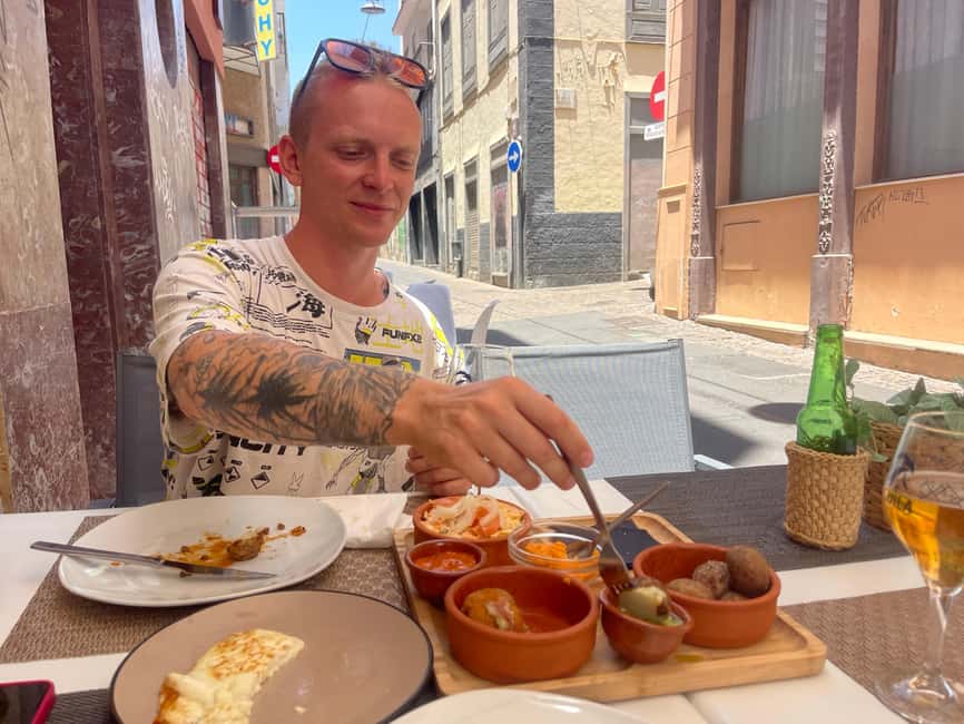 Santa Cruz guided bike tour 1,5 hour + Tapas - Key Things That Make This Bike + Tapas Tour Work