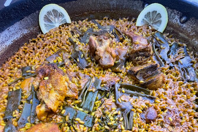 Savor Spain: Your Ultimate Tapas Tour Guide - Drink pairing: what’s included and how to make it work for you