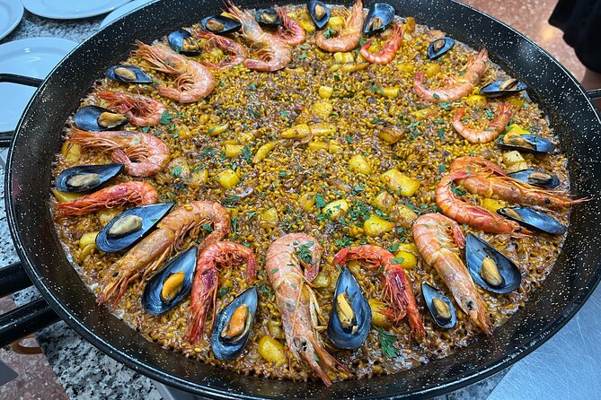 Seafood paella cooking class, tapas and visit to Ruzafa market. - Logistics that affect your day (small stuff, big impact)
