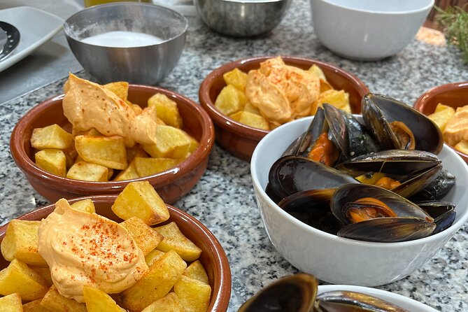 Seafood paella cooking class, tapas and visit to Ruzafa market. - Mercado de Ruzafa: the ingredient hunt that makes paella make sense