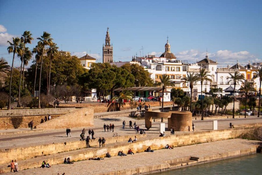 Seville: Food Tour with 10 Tastings of Tapas, Ham, Churros - Pork Cheeks Stew, Oxtail, or Spinach: The Comfort-Food Payoff