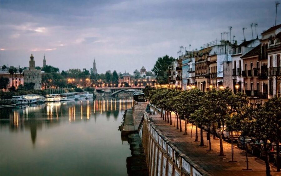 Seville: Half-Day Flamenco & Tapas Night - Key things to love about this Seville night
