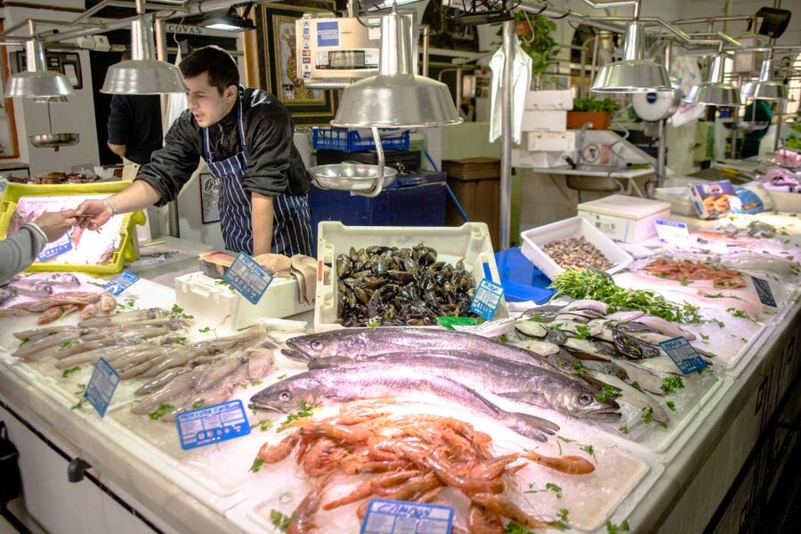 Seville: Morning Market & Tapas Tour - How Much You Eat in 3 Hours (Without Feeling Miserable)