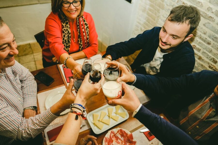 Seville: Small Group Jewish Quarter Tour with Tapas & Drinks - Price and Value: Why $59 Can Be a Fair Deal Here