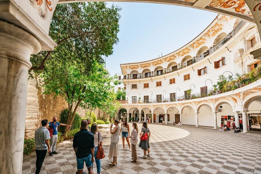 Seville: Tapas, Taverns and History Guided Walking Tour - How the 3 to 3.5 Hour Tapas Walk Really Feels