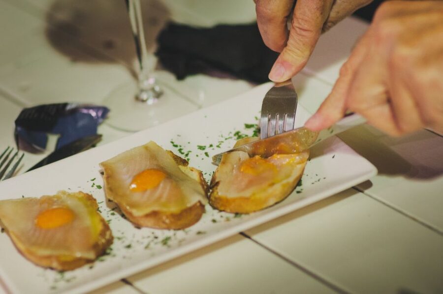 Seville: Tapas Tour Across the River in Triana - Who should book this Seville tapas tour