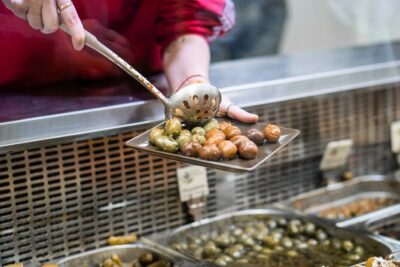 Seville: Triana Market Tapas Tour - Triana guide personalities: Fabio, Antonio, and Lucia’s impact