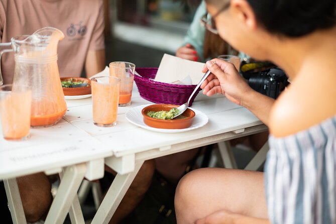 Seville Vegan Tapas Food and Market Walking Tour - The tastings: 4–5 stops of traditional plant-based tapas