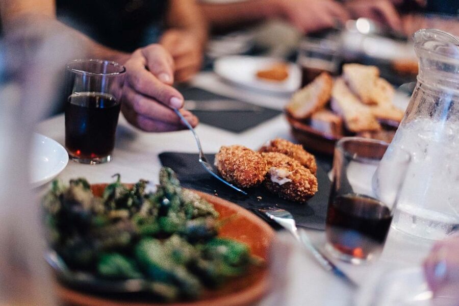 Seville: Wine and Gourmet Tapas Tour - How the Guide Helps You Taste Like a Local