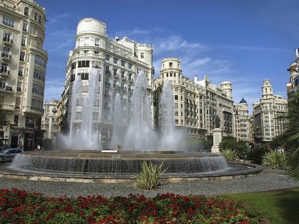 Shore Excursion: City Tour with Tapas in 11th Century Monument - Key things that make this Valencia tour worth your time